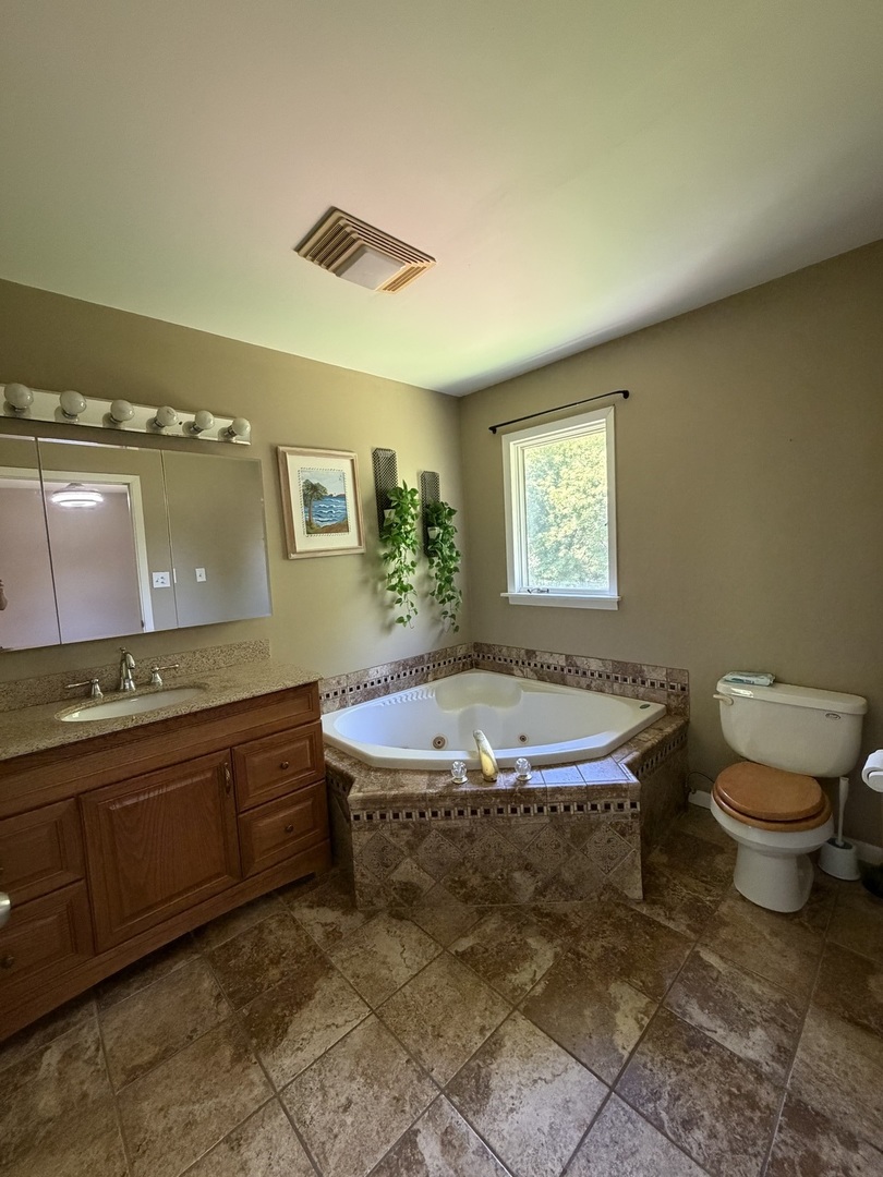 737 A Searls Road Property Photo 22