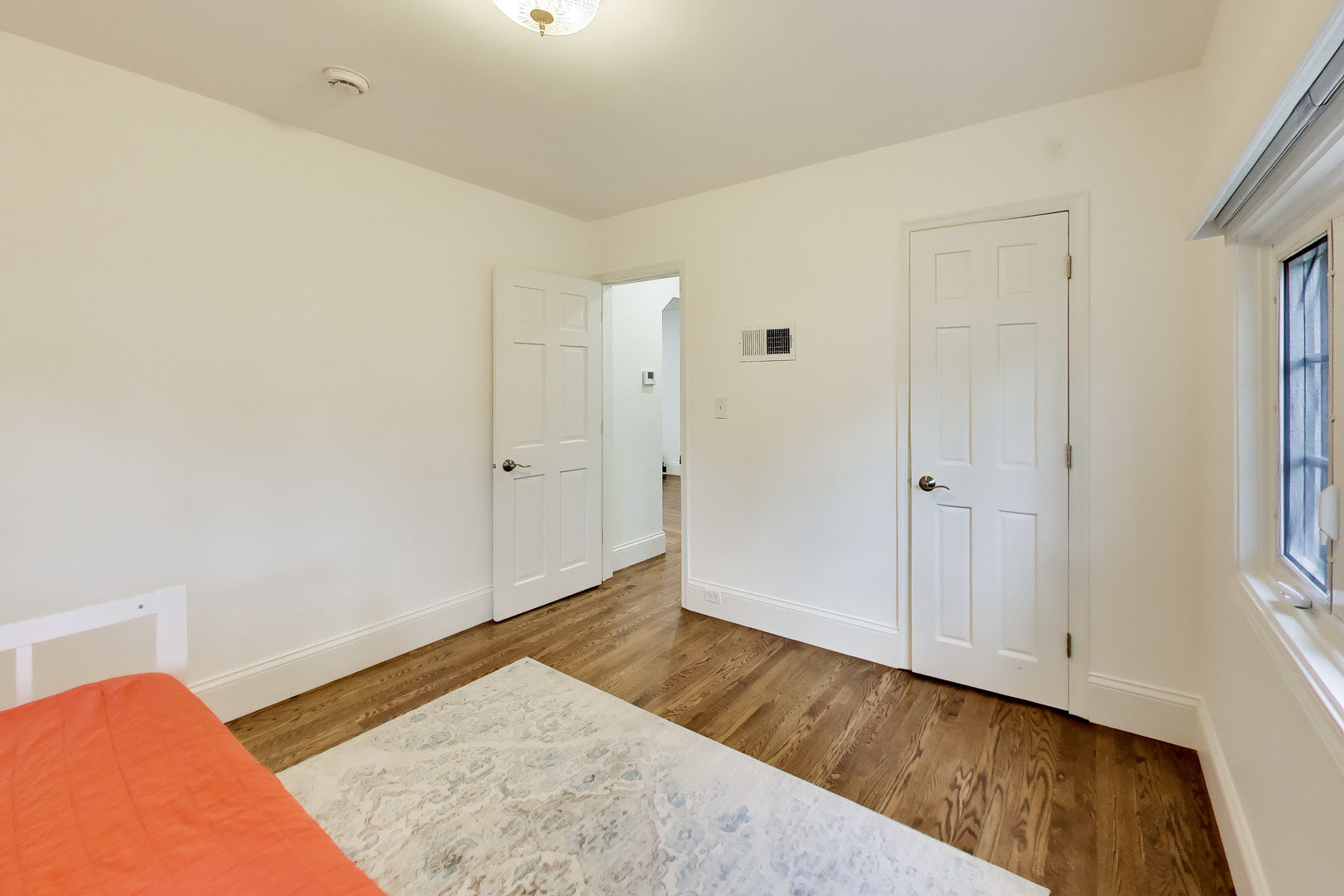 427 S Western Avenue Property Photo 15