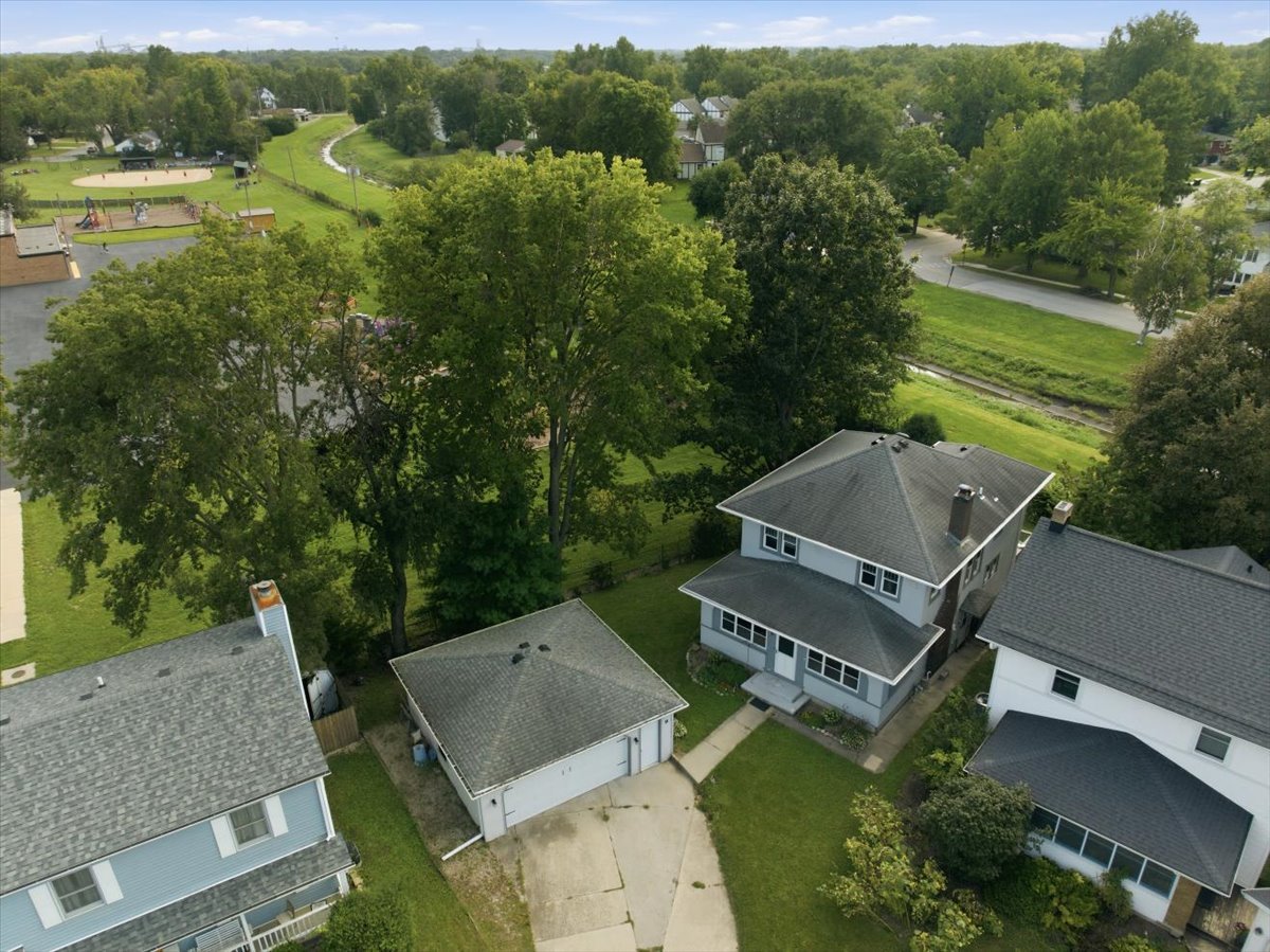 9 Hale Court Property Photo 2