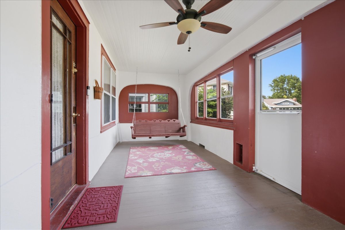 9 Hale Court Property Photo 3