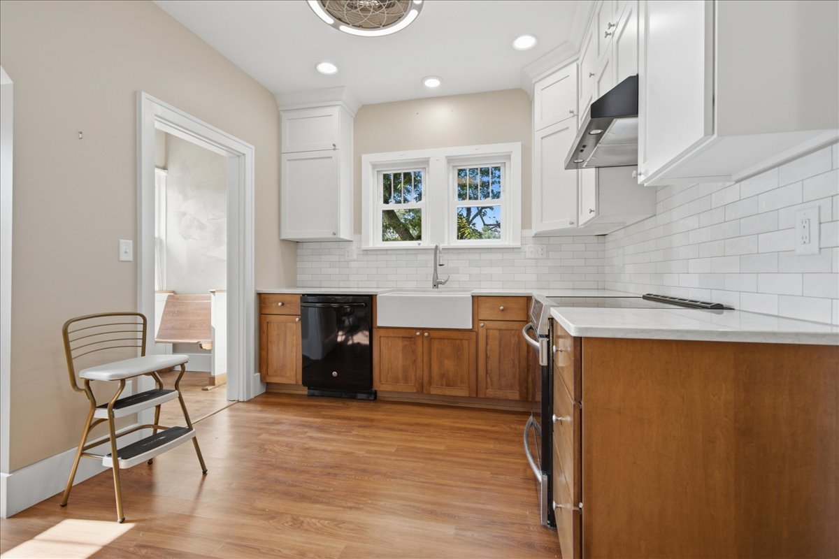 9 Hale Court Property Photo 10