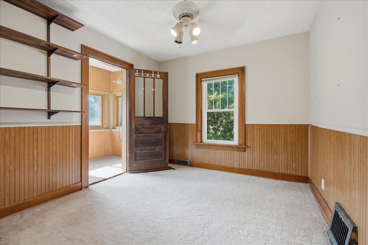9 Hale Court Property Photo 22