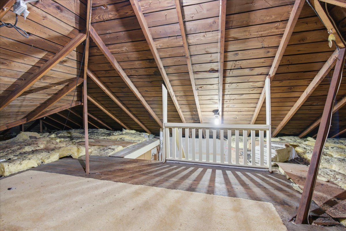 9 Hale Court Property Photo 30