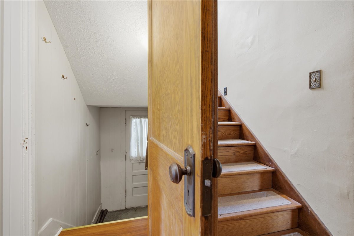 9 Hale Court Property Photo 31