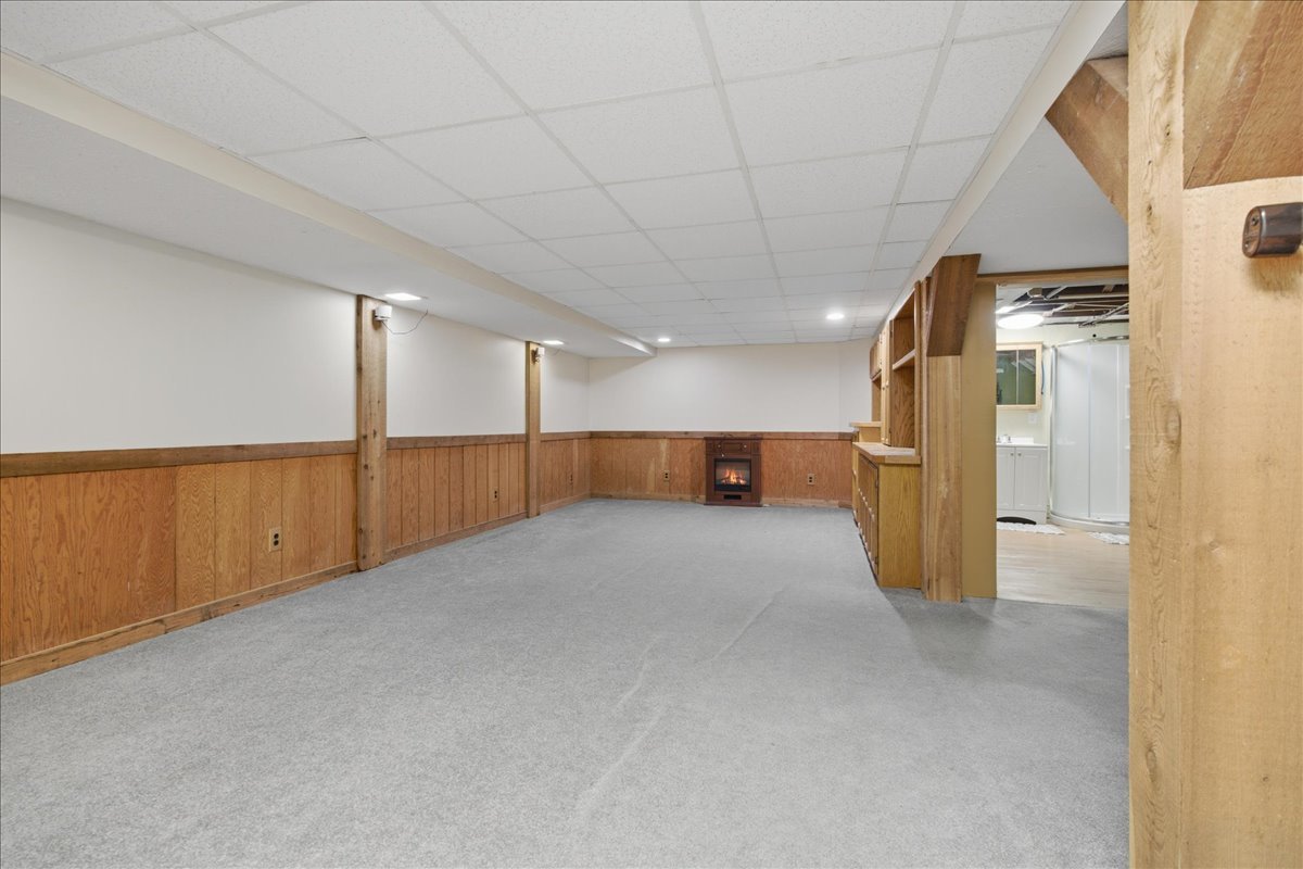 9 Hale Court Property Photo 33