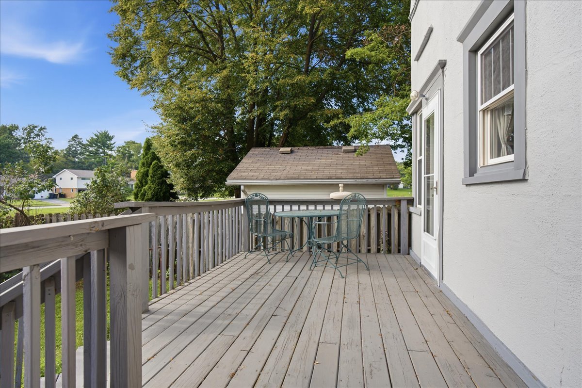 9 Hale Court Property Photo 38
