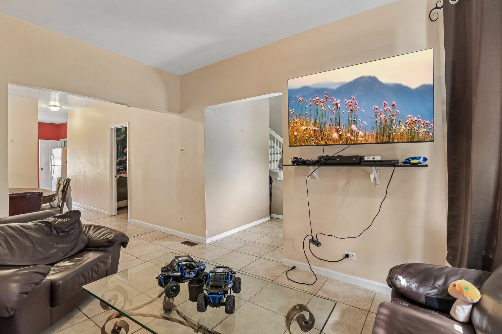 2134 Grove Avenue Property Photo 8