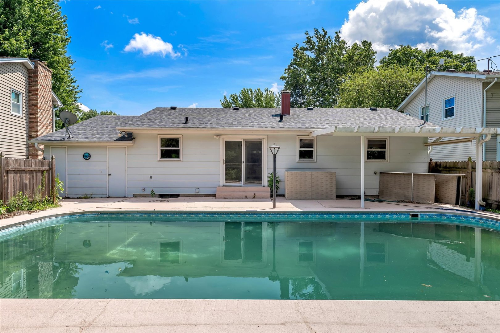 1530 W George Washington Boulevard Property Photo 7