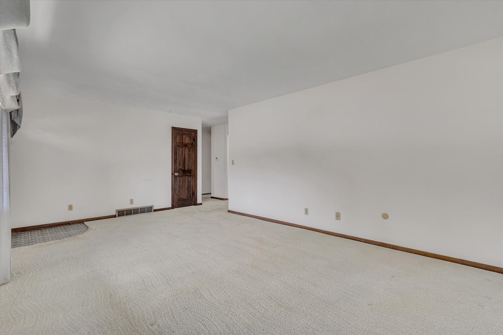 1530 W George Washington Boulevard Property Photo 12