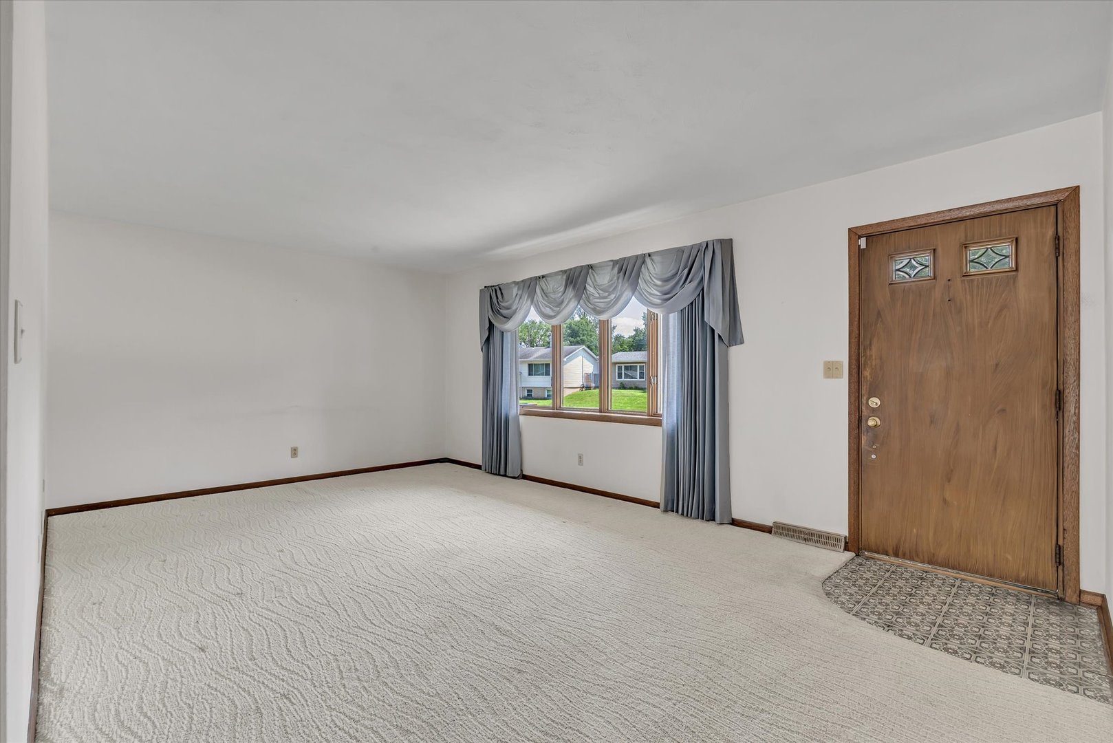 1530 W George Washington Boulevard Property Photo 14