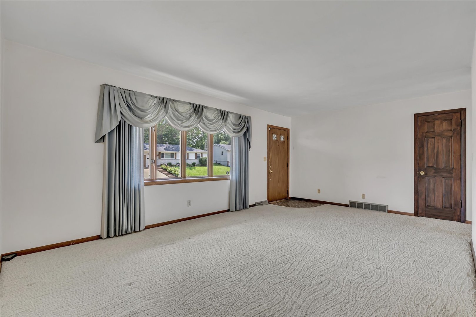 1530 W George Washington Boulevard Property Photo 15