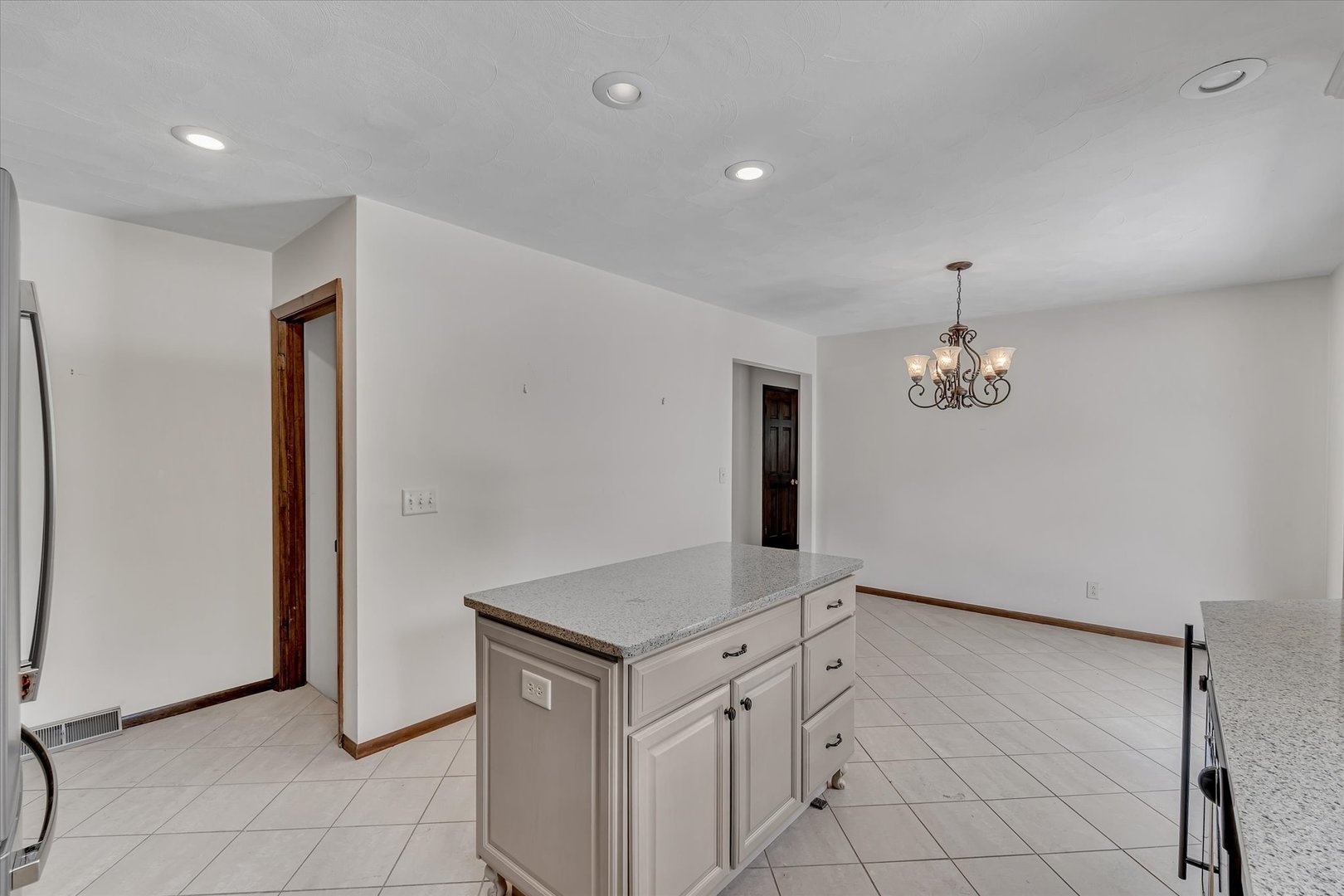 1530 W George Washington Boulevard Property Photo 16