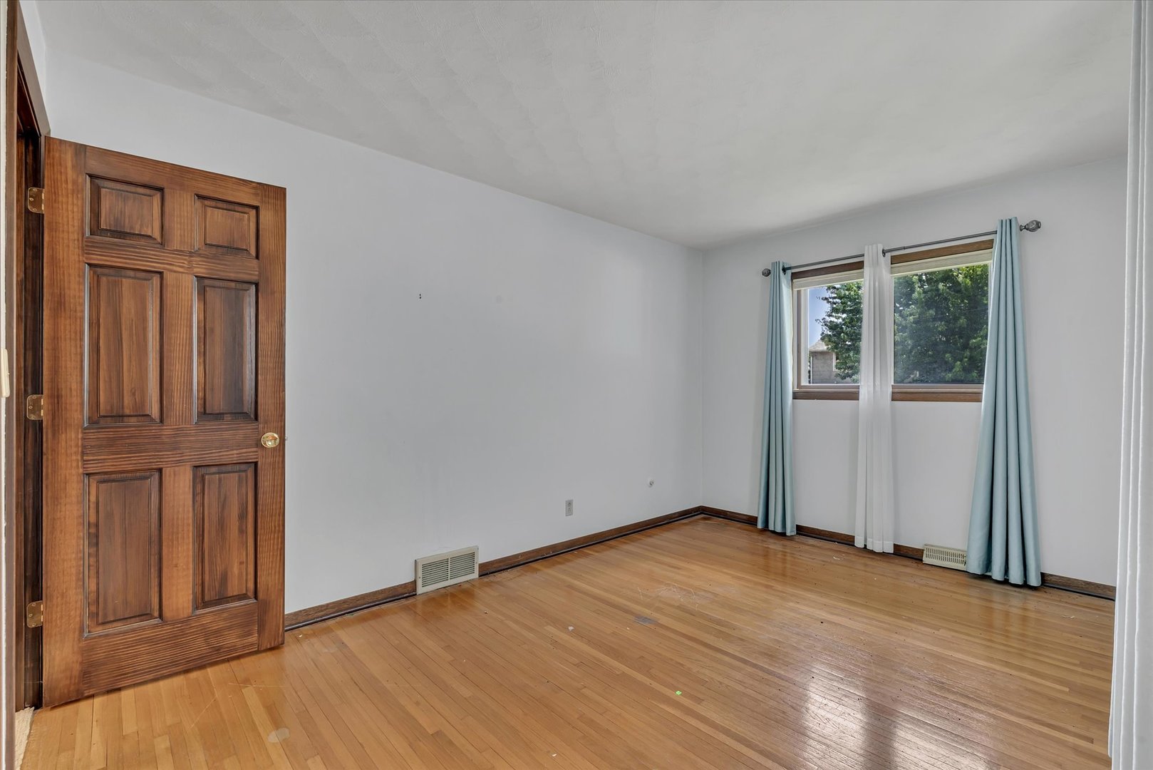 1530 W George Washington Boulevard Property Photo 27