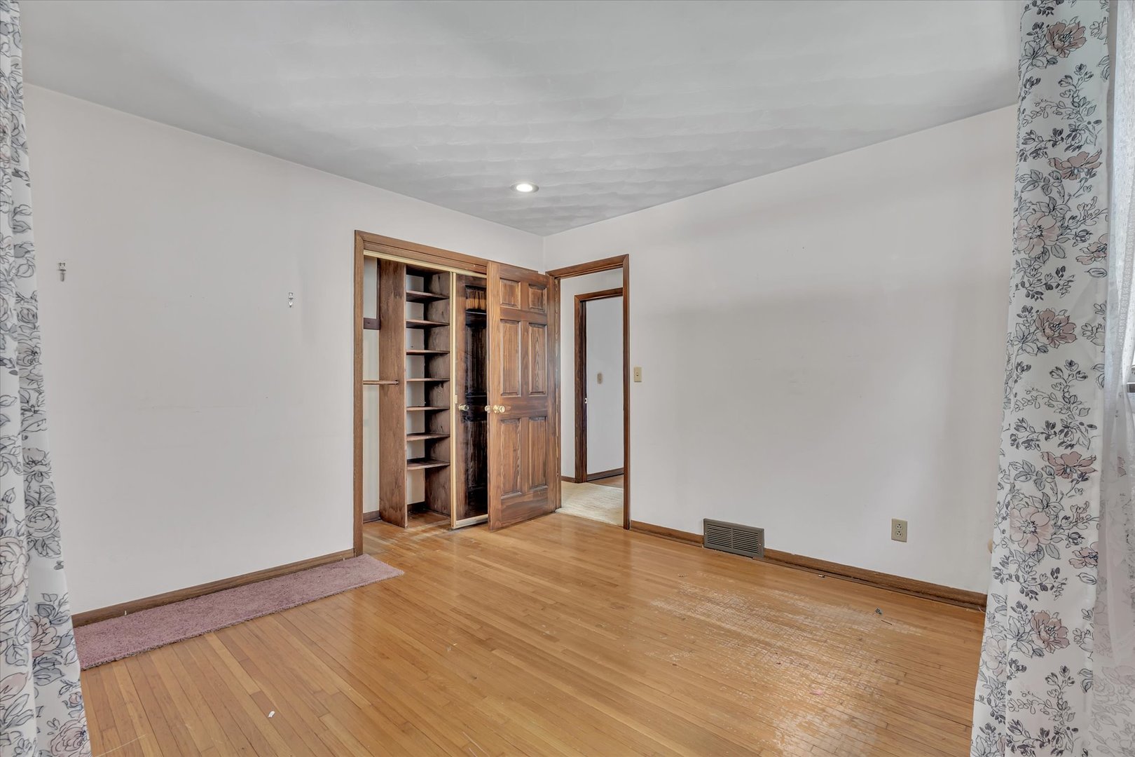 1530 W George Washington Boulevard Property Photo 34
