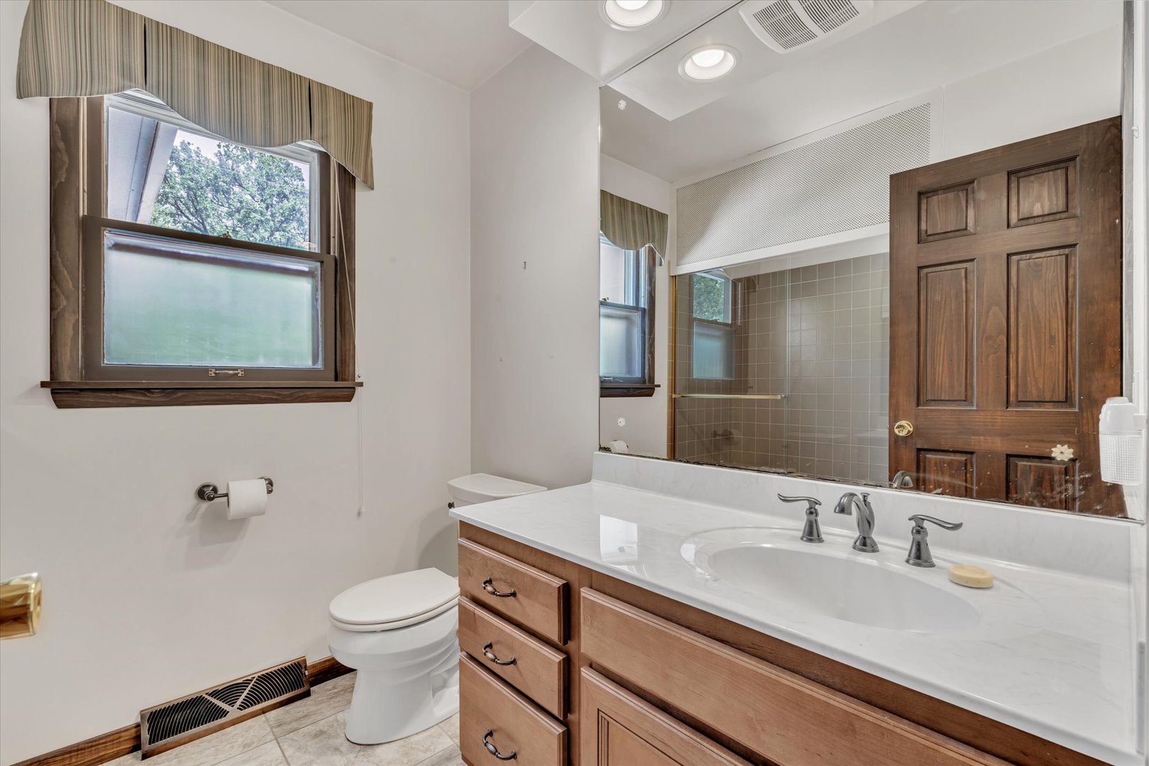 1530 W George Washington Boulevard Property Photo 36
