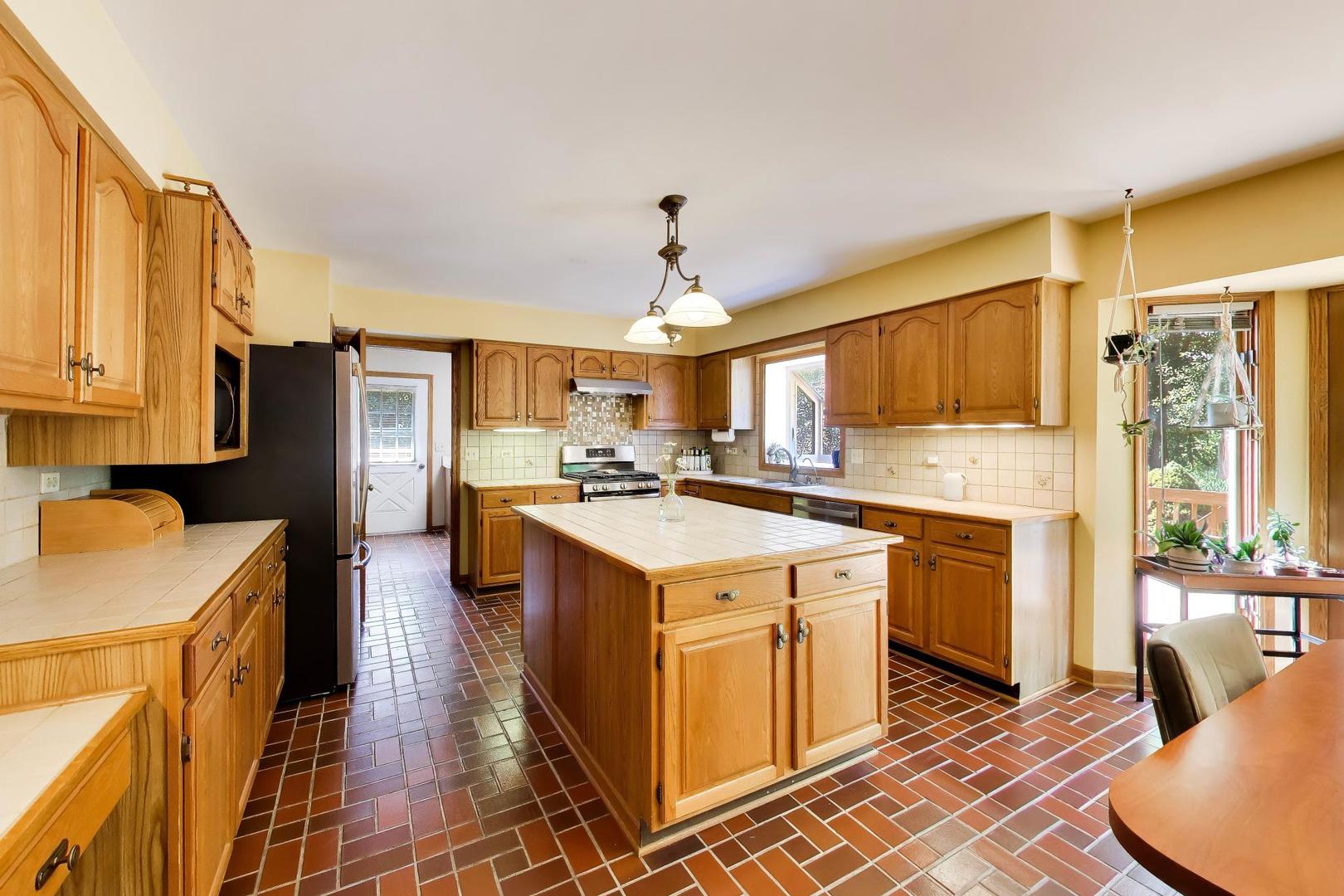 21766 W Hidden Valley Drive Property Photo 13