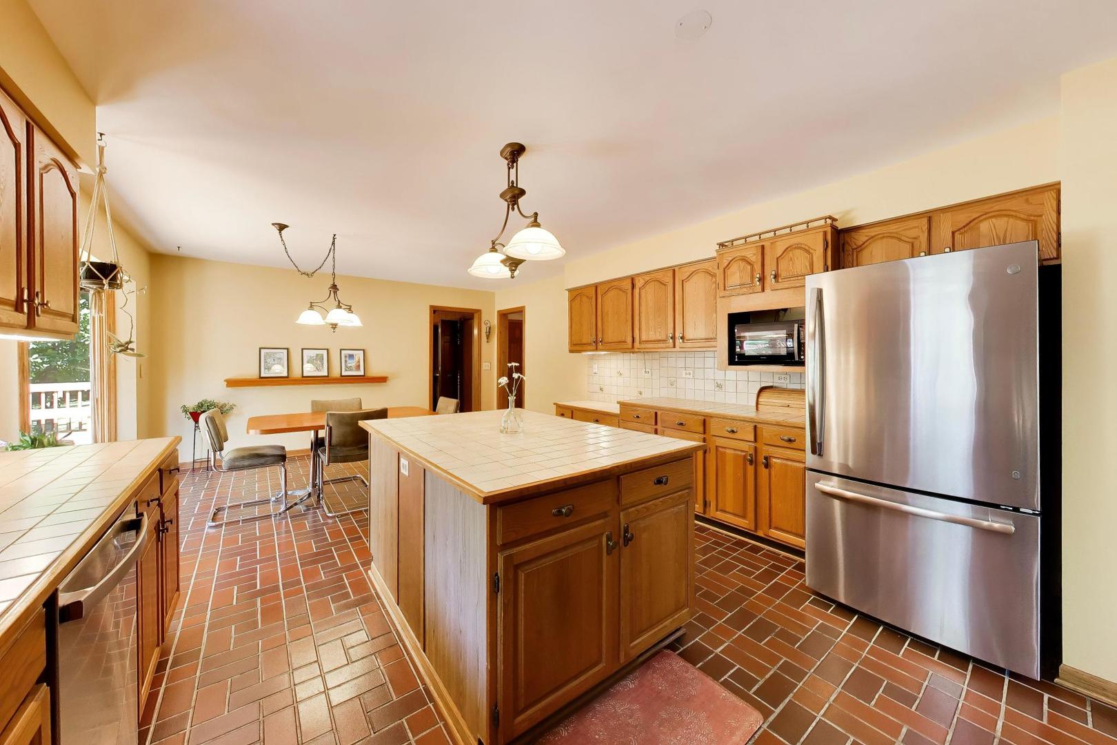 21766 W Hidden Valley Drive Property Photo 15