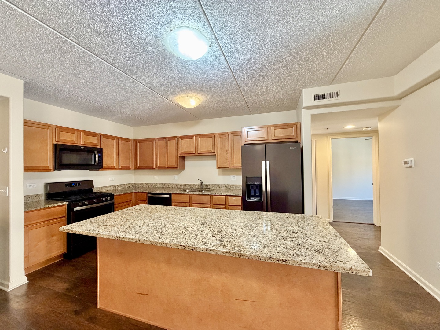 4811 N Olcott Avenue 314 Property Photo 5