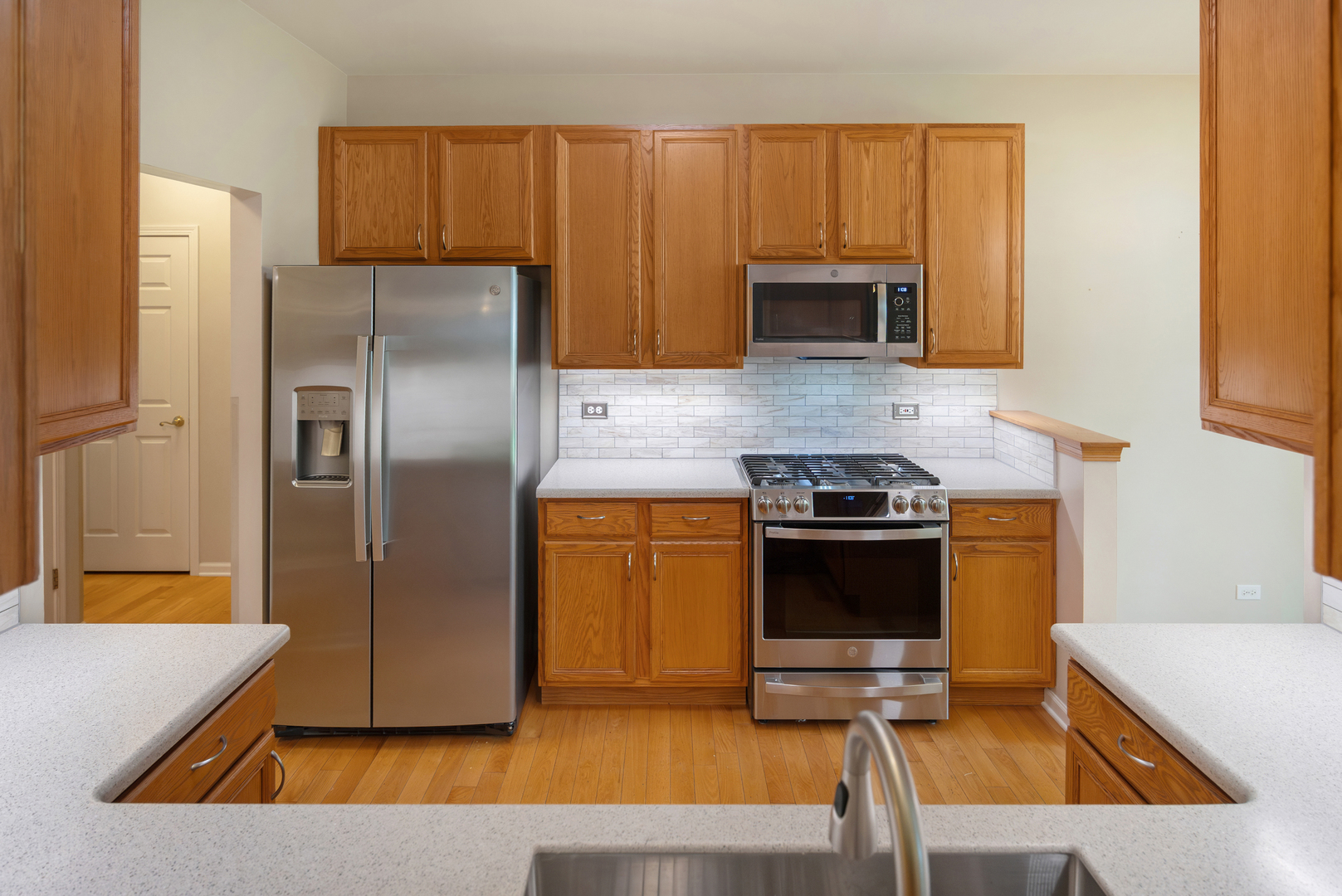 88 Fulbright Lane Property Photo 10