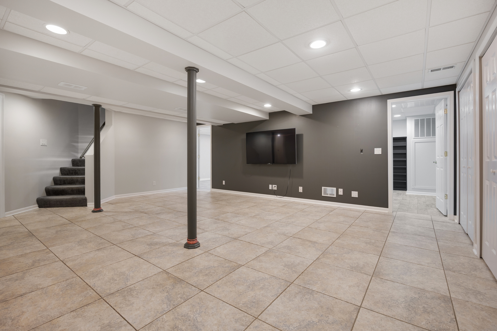 88 Fulbright Lane Property Photo 19