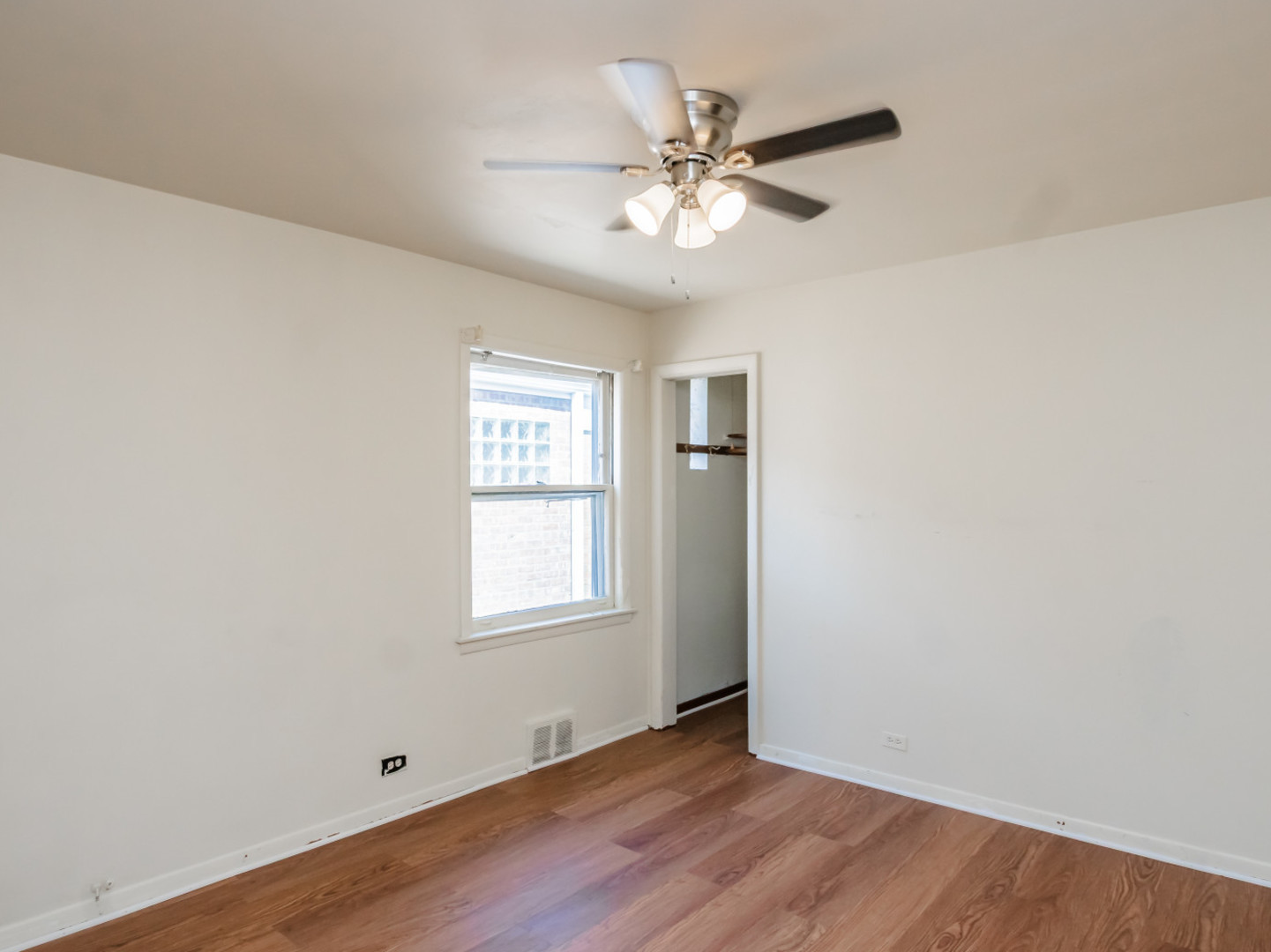 3719 W 81st Place Property Photo 8
