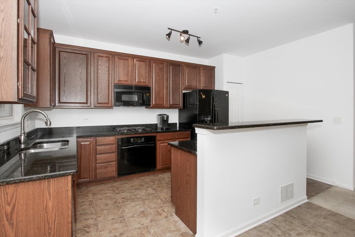 1245 Tuscany Drive Property Photo 8