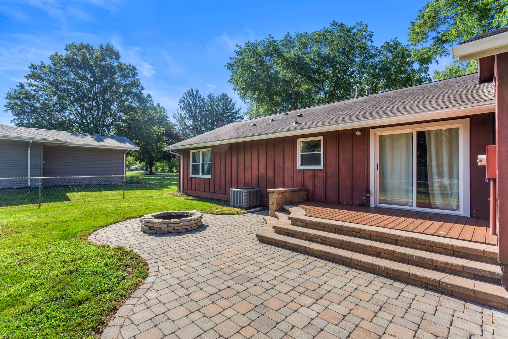 2102 Fogel Road Property Photo 14