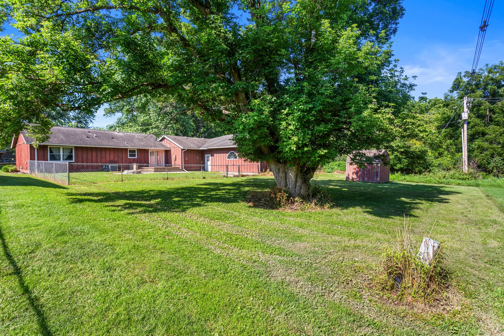 2102 Fogel Road Property Photo 16