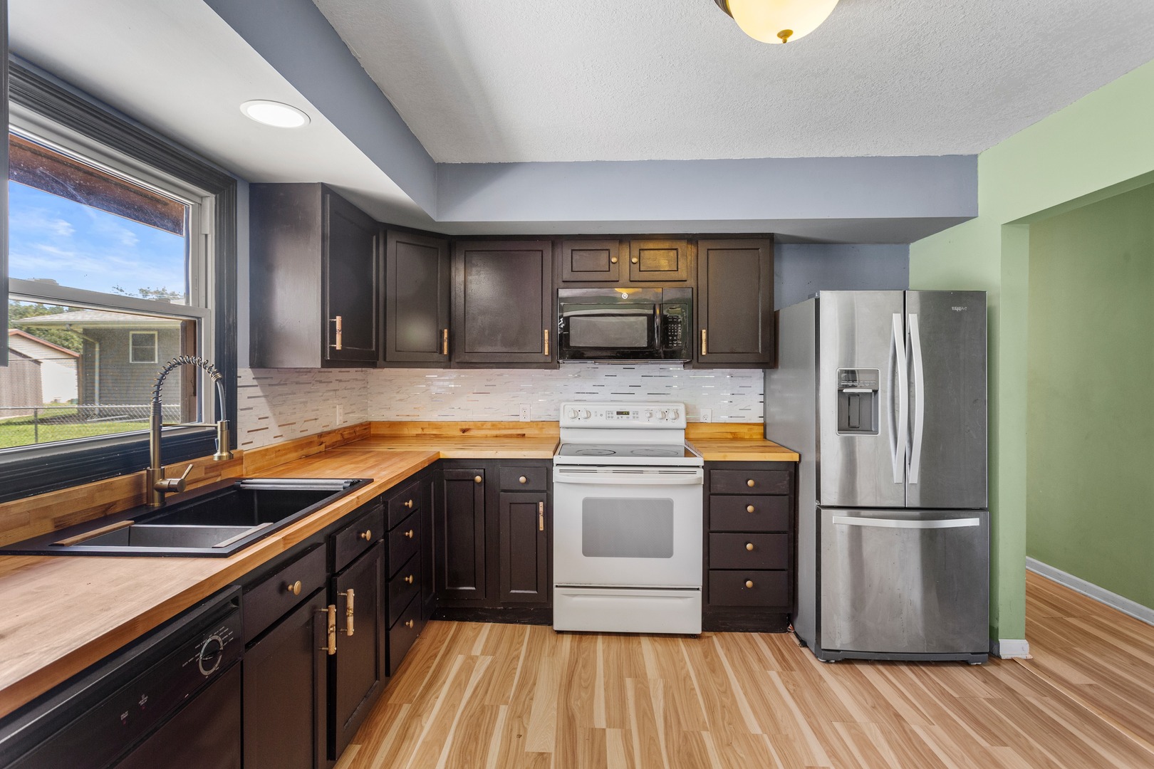 2102 Fogel Road Property Photo 21