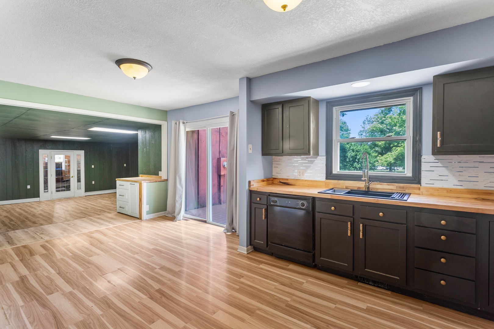 2102 Fogel Road Property Photo 25
