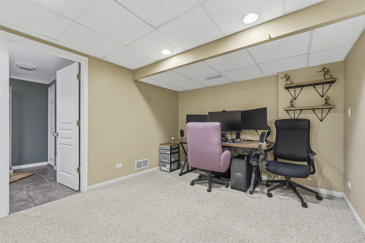 531 Brookside Avenue Property Photo 46