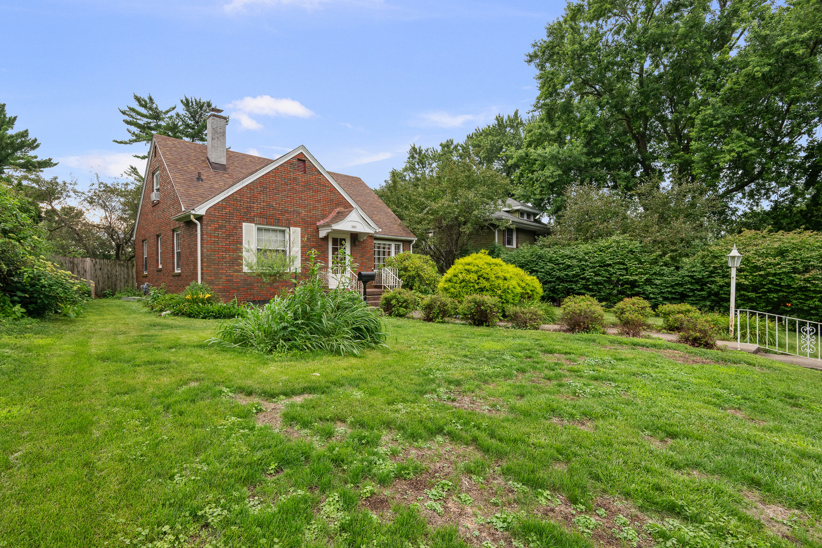 2525 Fulton Avenue Property Photo 1