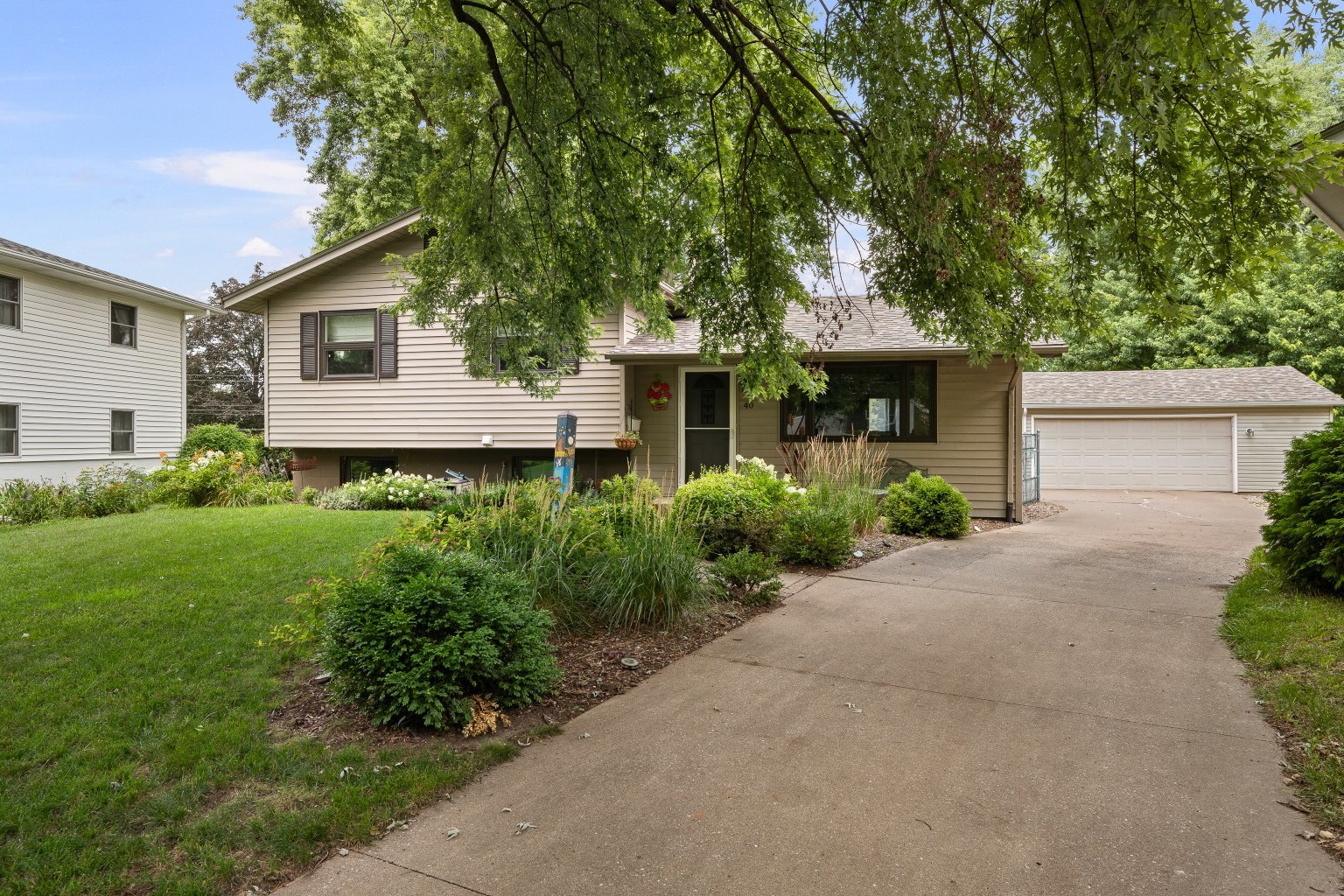 40 Parklane Circle Property Photo 1