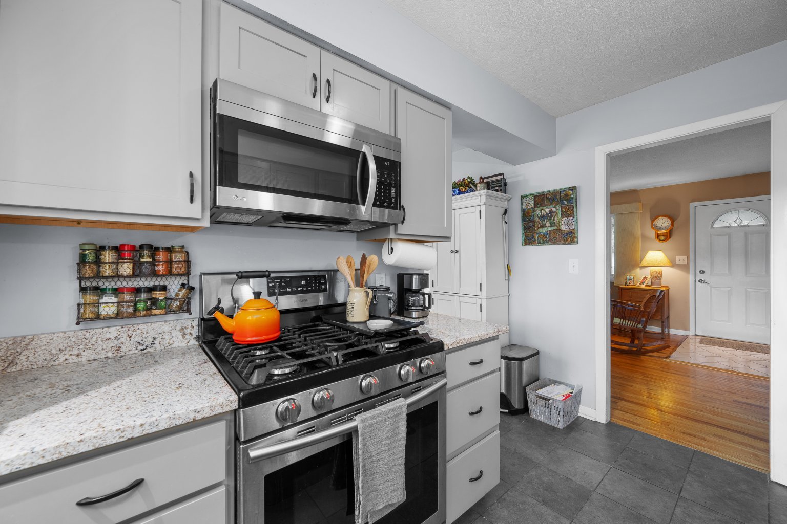 40 Parklane Circle Property Photo 8