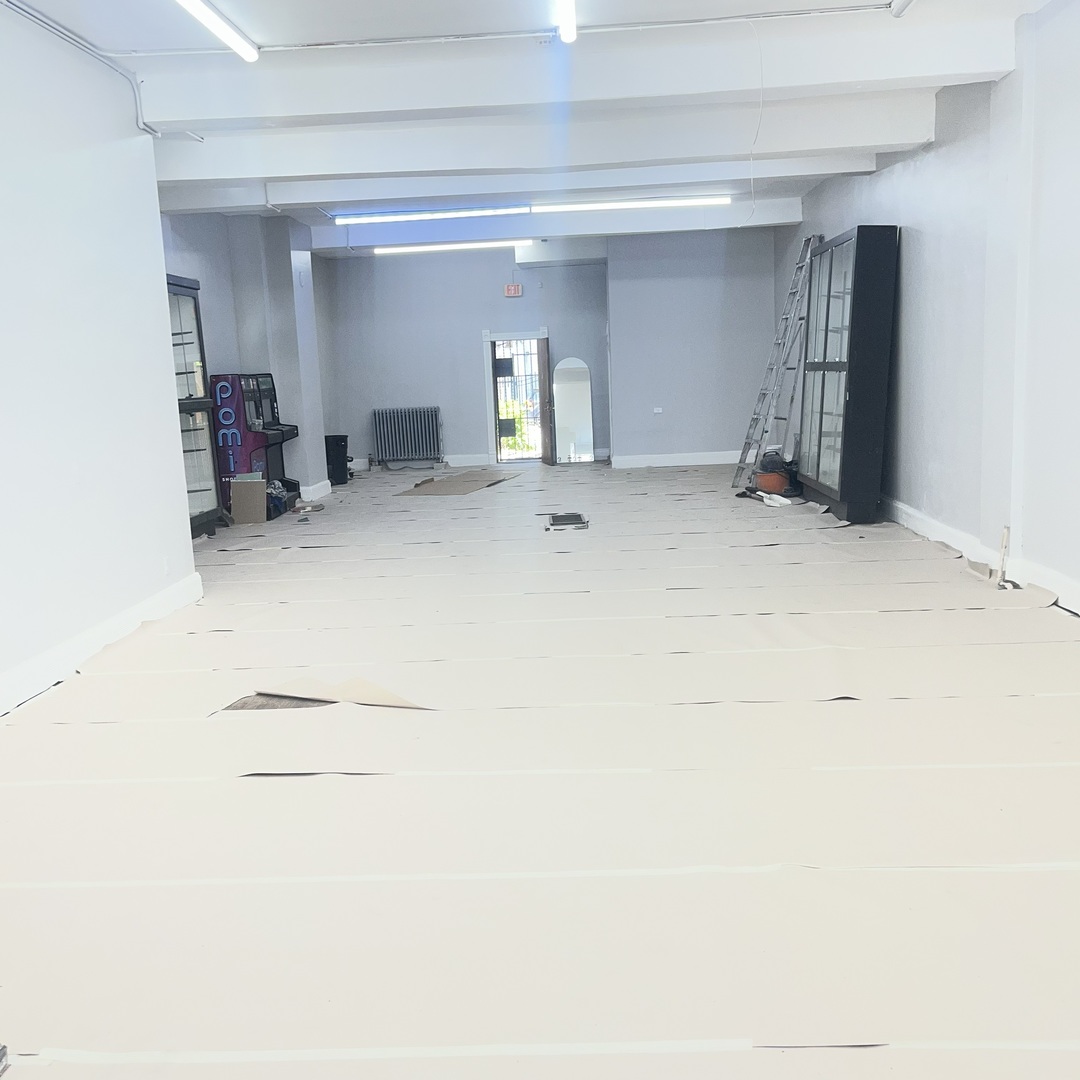 3229 N Clark Street Store Property Photo 5