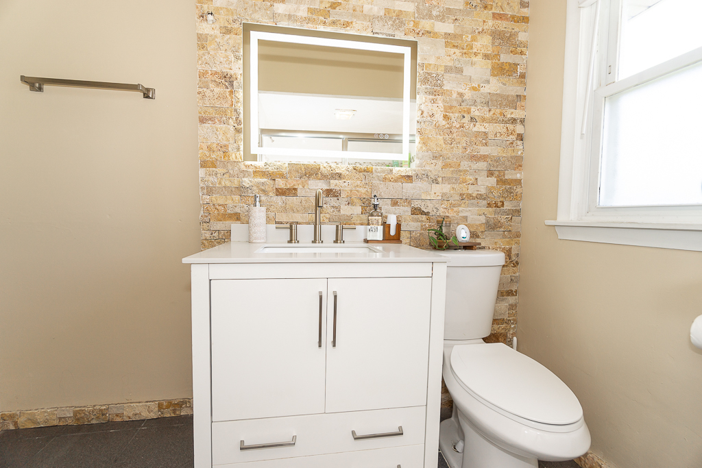 201 S Michigan Avenue Property Photo 17