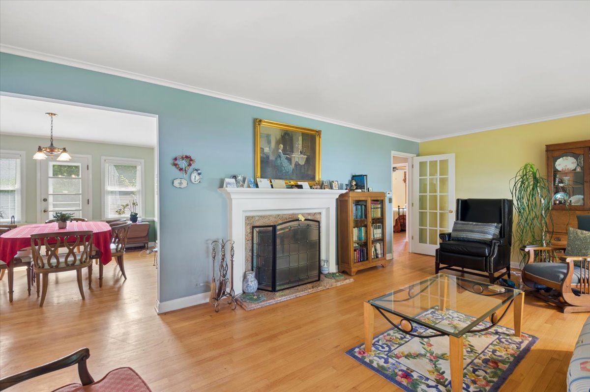 2324 Sumac Circle Property Photo 5