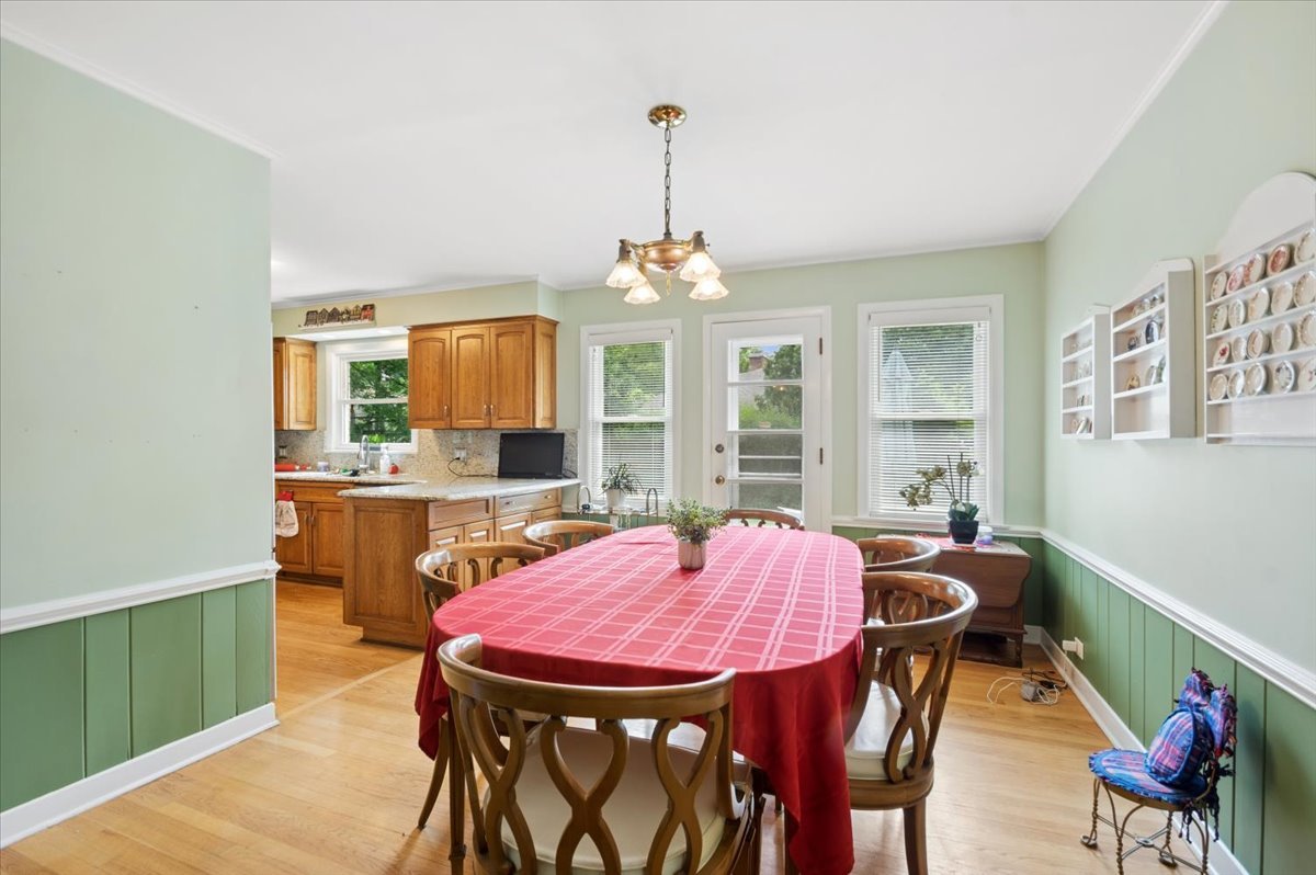 2324 Sumac Circle Property Photo 7