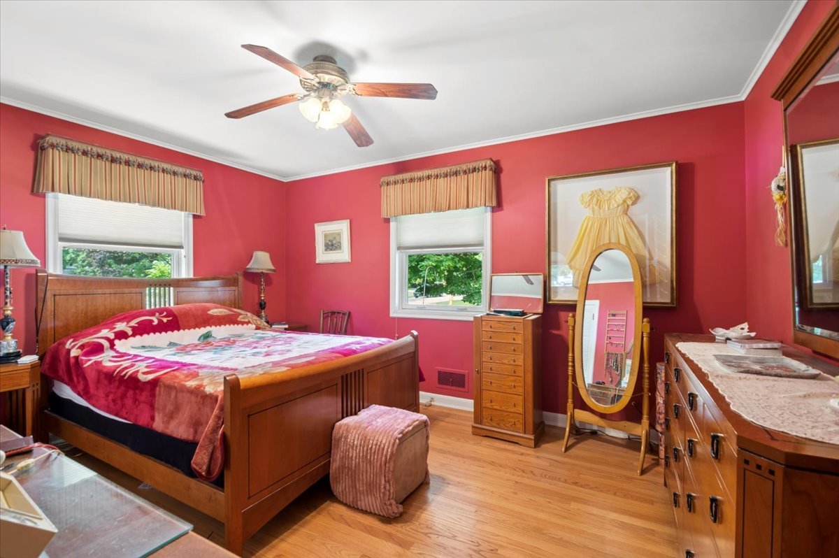 2324 Sumac Circle Property Photo 8