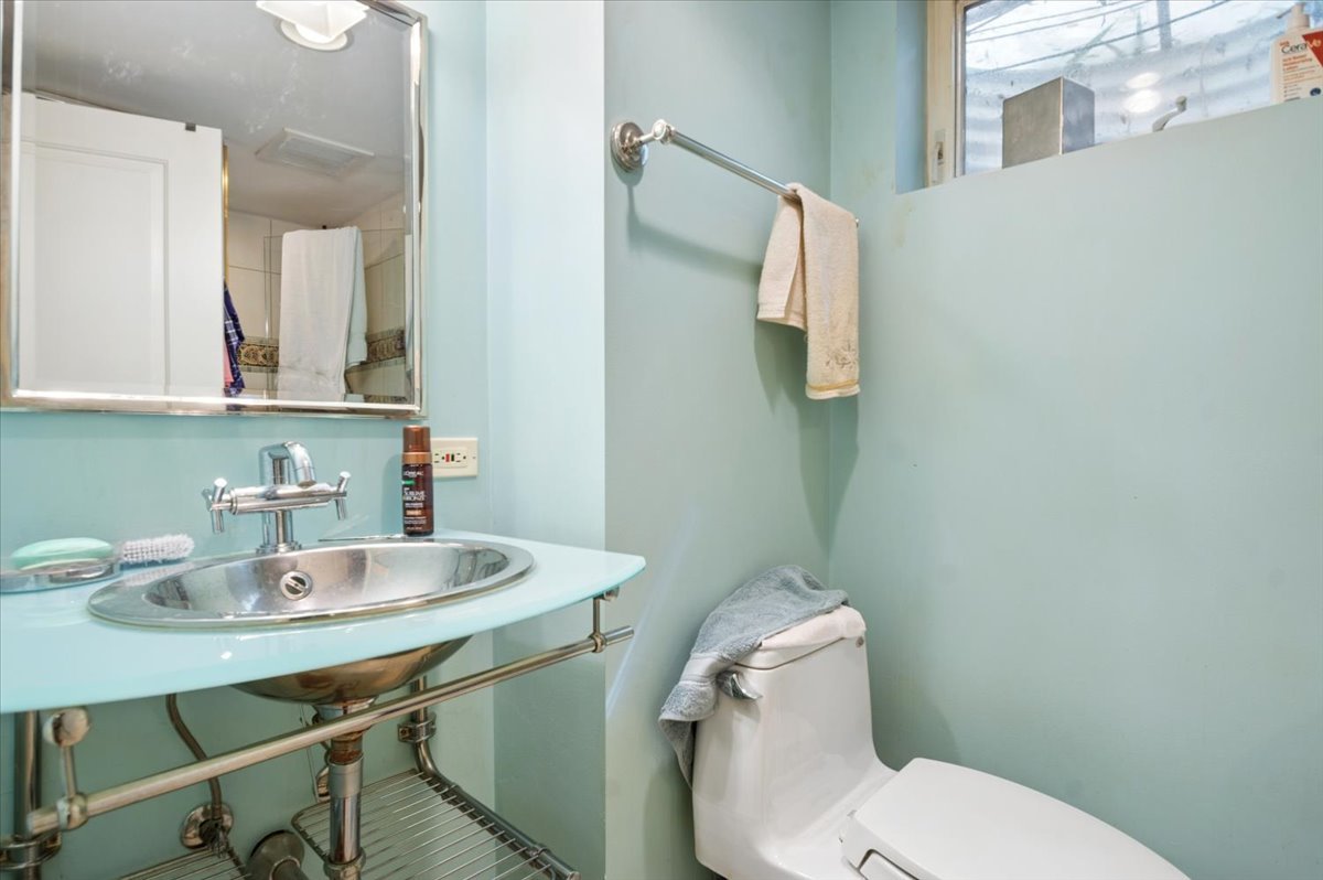 2324 Sumac Circle Property Photo 13