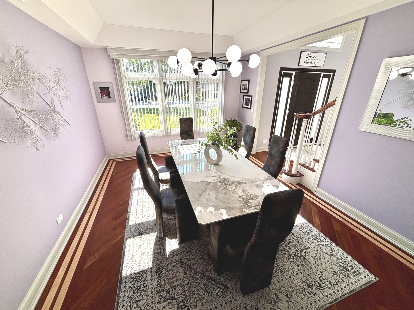 877 John Street Property Photo 8