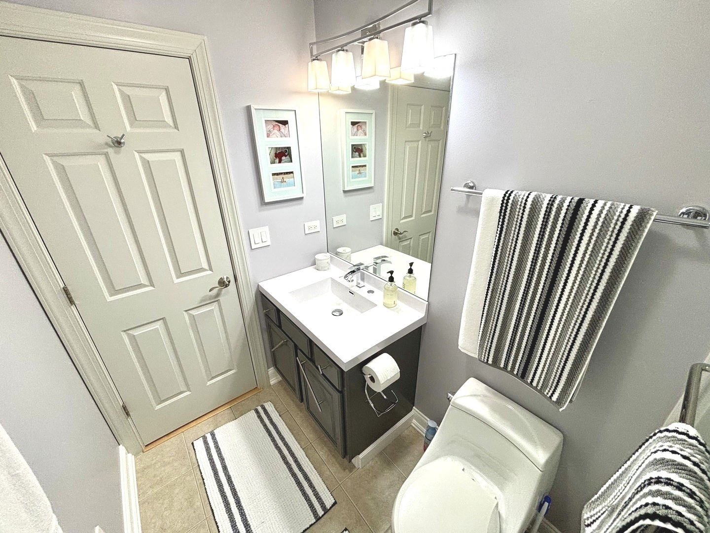 877 John Street Property Photo 32
