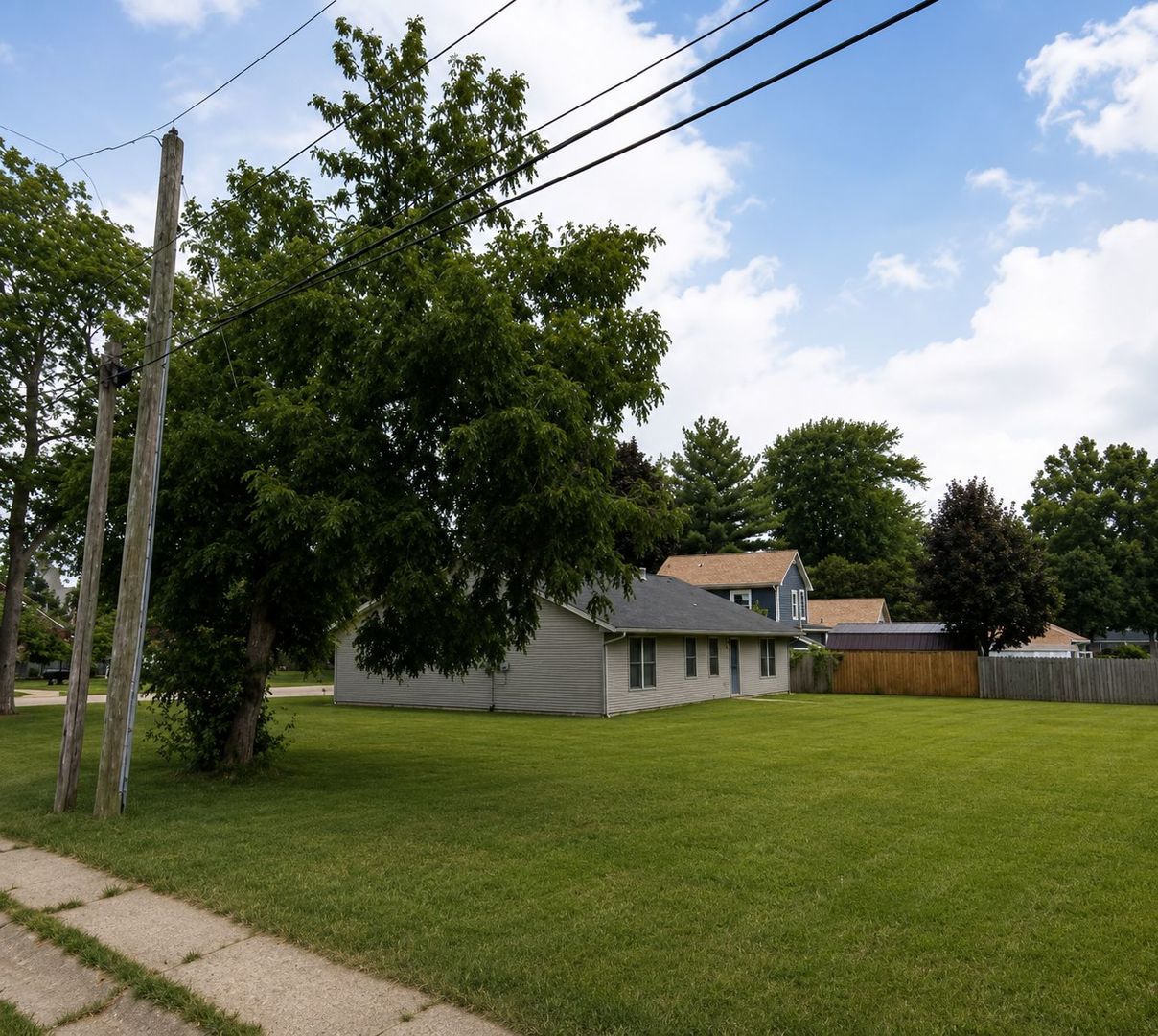 7 Arcade Court Property Photo 6