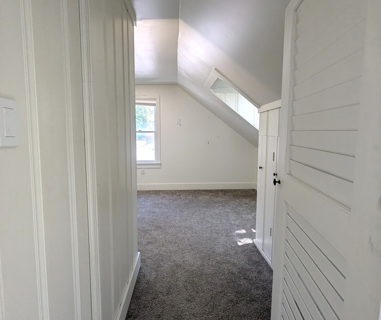 1460 S 6th Avenue Property Photo 27