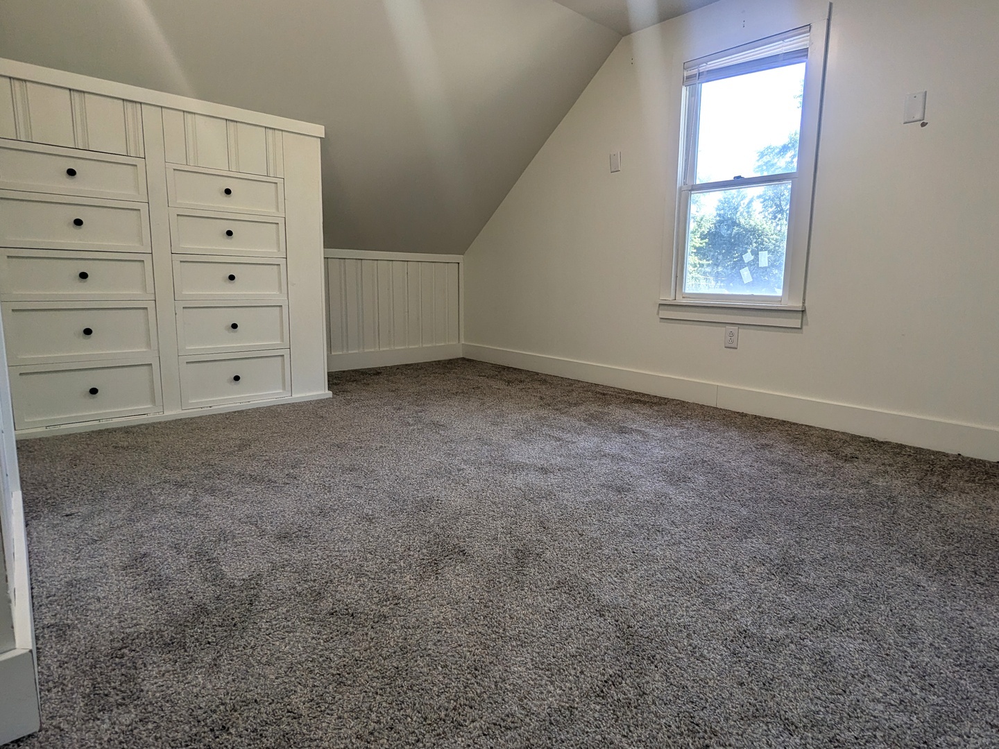 1460 S 6th Avenue Property Photo 28