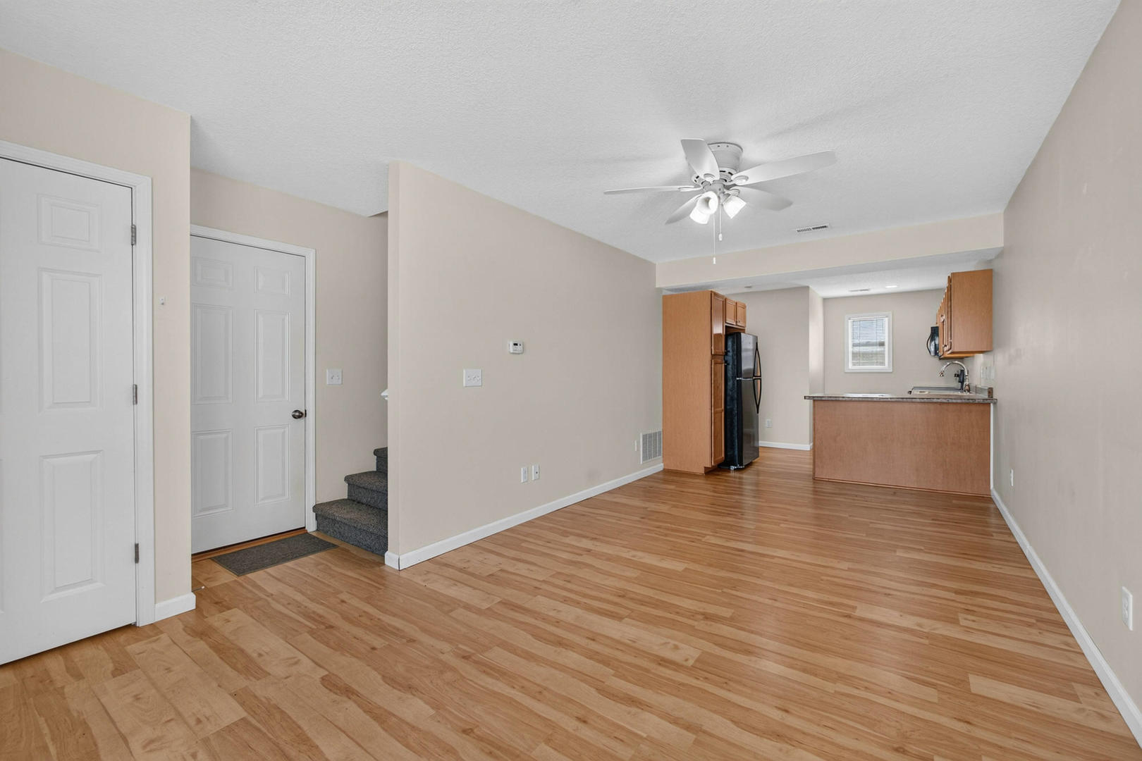 518 Prairie Meadow Drive Property Photo 4
