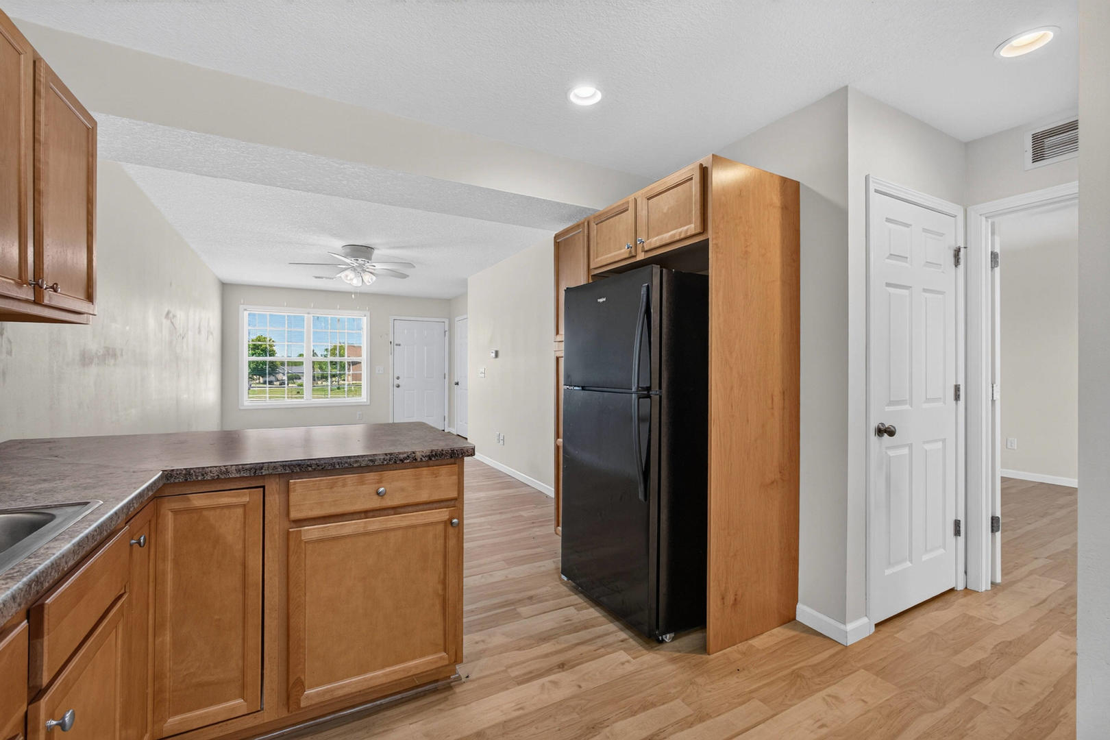 518 Prairie Meadow Drive Property Photo 8