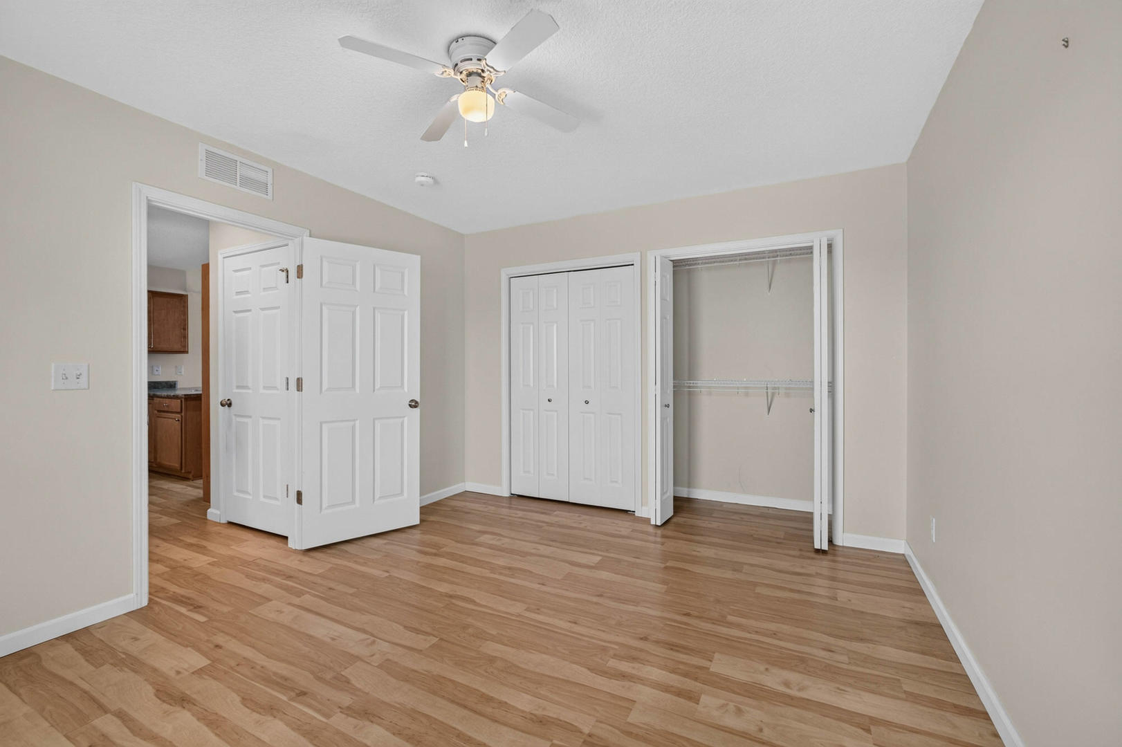 518 Prairie Meadow Drive Property Photo 16