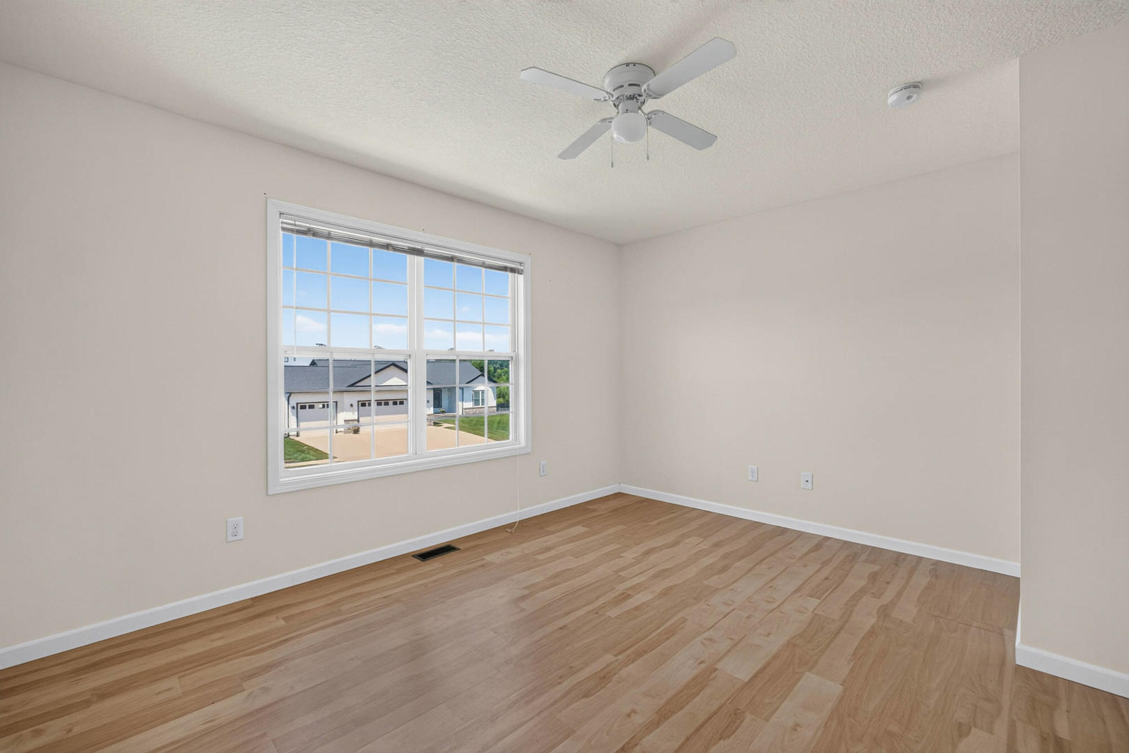 518 Prairie Meadow Drive Property Photo 17