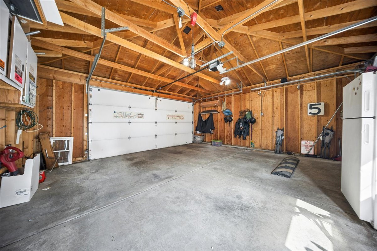 1906 S 58th Avenue Property Photo 28